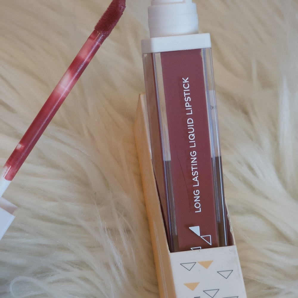 OFRA Cosmetics Long lasting Liquid Lipstick Mocha - Mocha - Picture 7 of 7